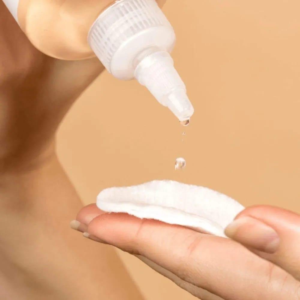 **Brightening Face Toner 240ml โ Exfoliating & Refreshing Toner for All Skin Types** - Image 3