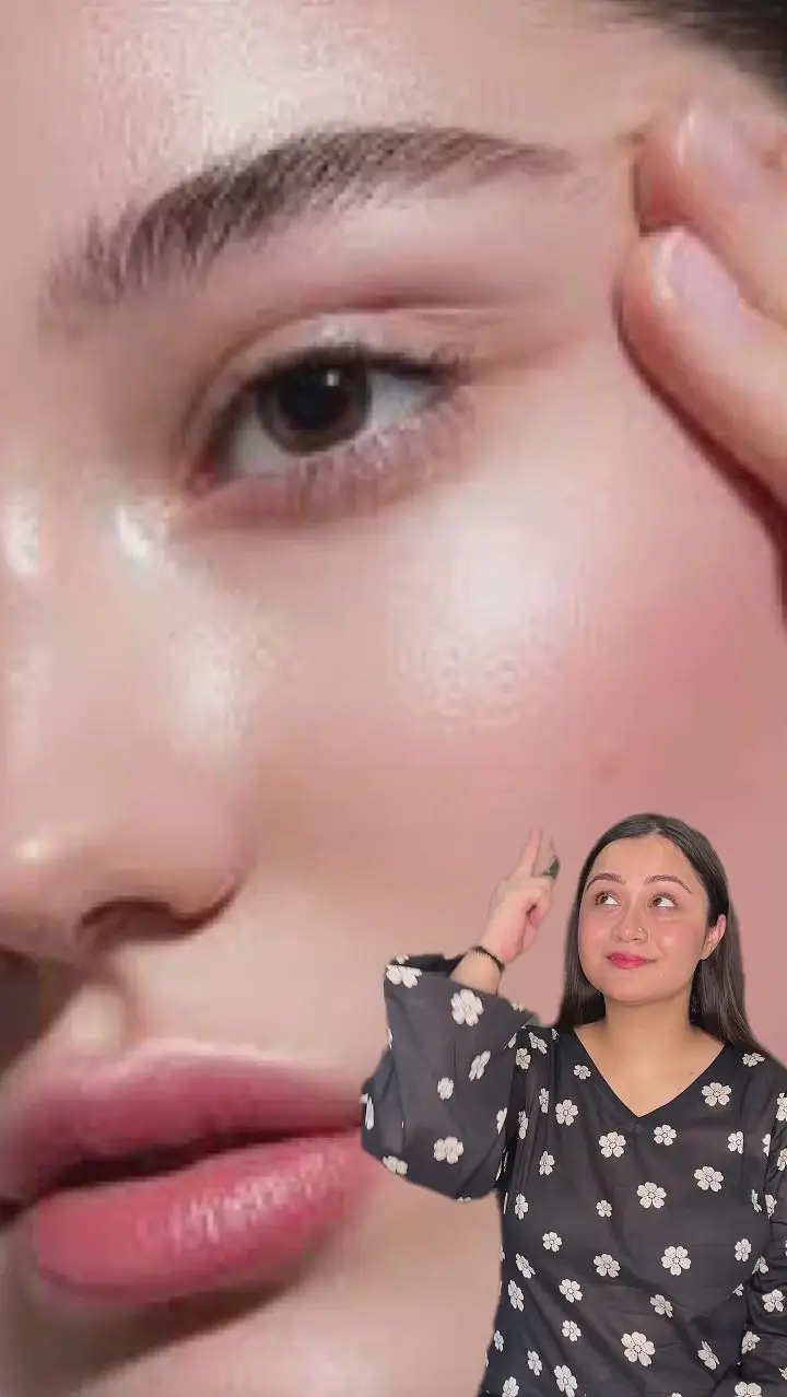 LuminaBright Whitening Face Wash - Image 2