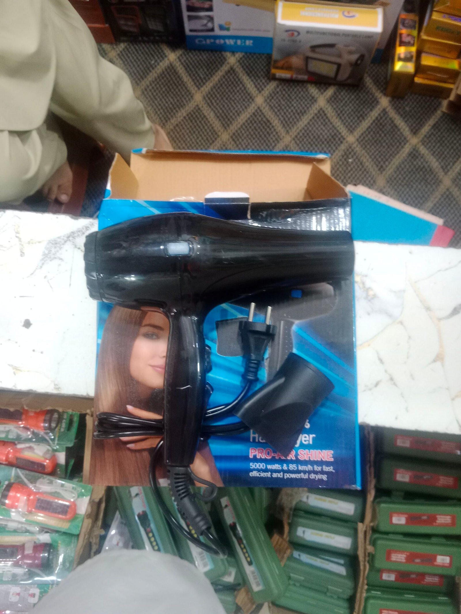 Professional 5000W Hair Dryer R-2136 Pro-Air Shine – High Speed with Concentrator - Image 3