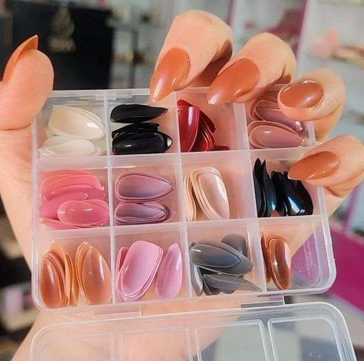 Stick On Artificial Nails Multicolor ABS 144 Pack – Reusable False Nails for Stylish Manicure - Image 8